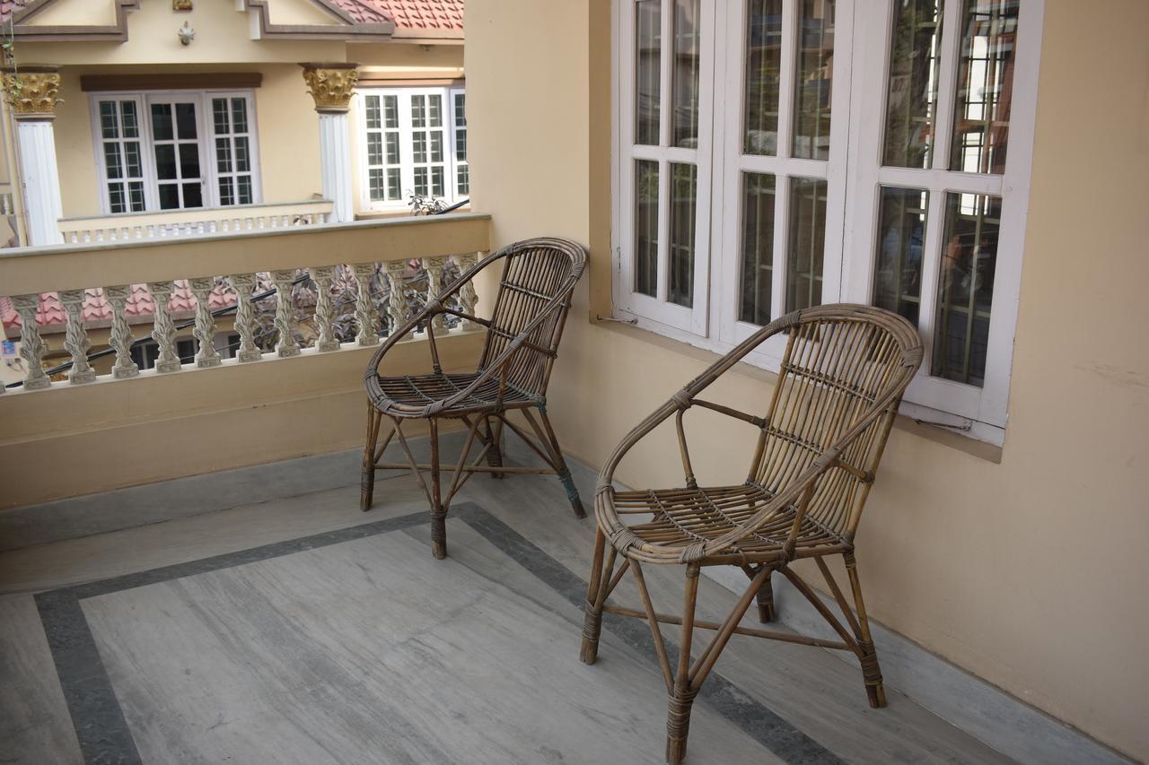 Cozy Home Jawlakhel Exterior foto