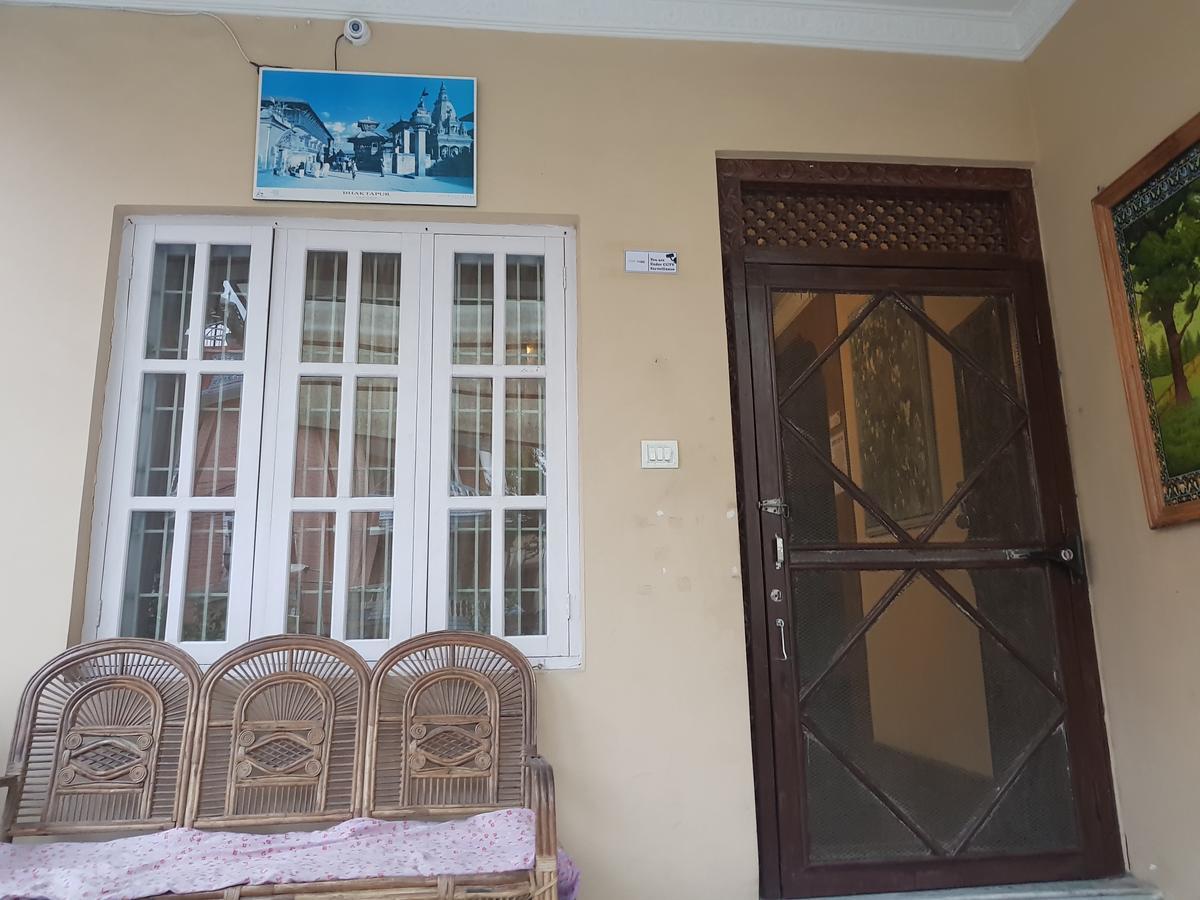 Cozy Home Jawlakhel Exterior foto